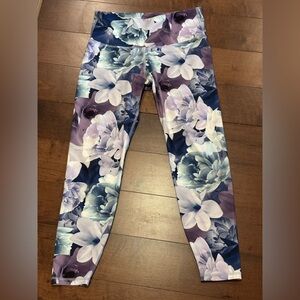 Old Navy Active 7/8 workout legging